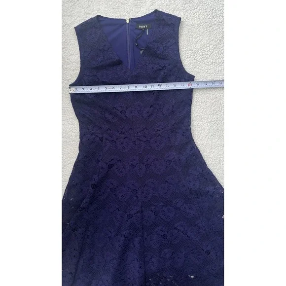 NEW DKNY Womens Purple Crochet Lace V-Neck Sleeveless Dress Size 6 Wedding NWT - Picture 11 of 12